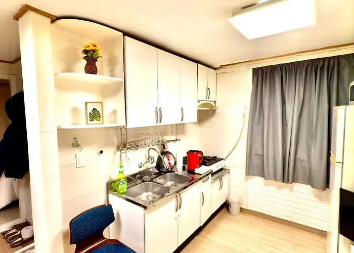 Private Family Home, 2-bedrooms Сasa de vacaciones *