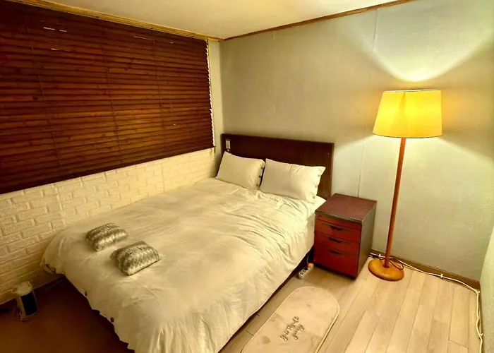 Private Family Home, 2-bedrooms Сasa de vacaciones *